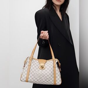 165 Preloved Louis Vuitton LV Damier Azure Stressa